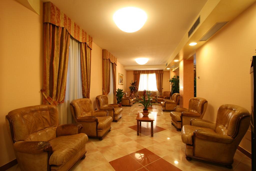 Hotel Villa Luca Chianciano Terme Dış mekan fotoğraf