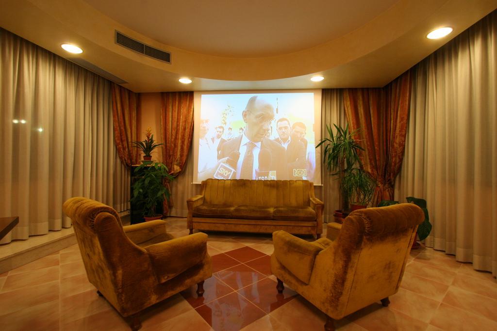 Hotel Villa Luca Chianciano Terme Dış mekan fotoğraf