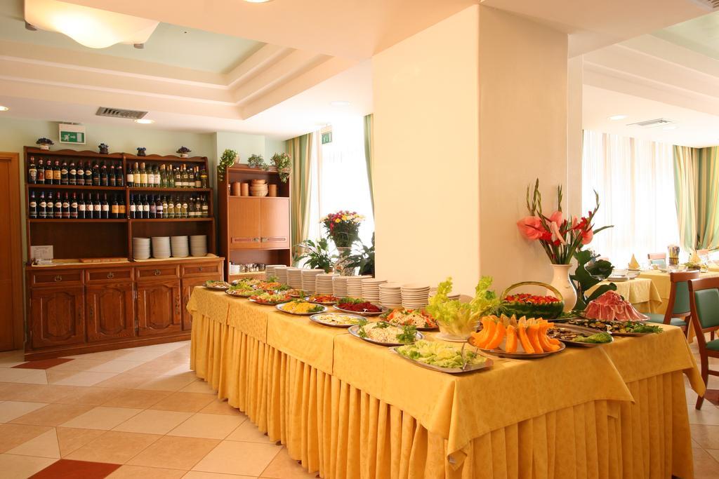 Hotel Villa Luca Chianciano Terme Dış mekan fotoğraf